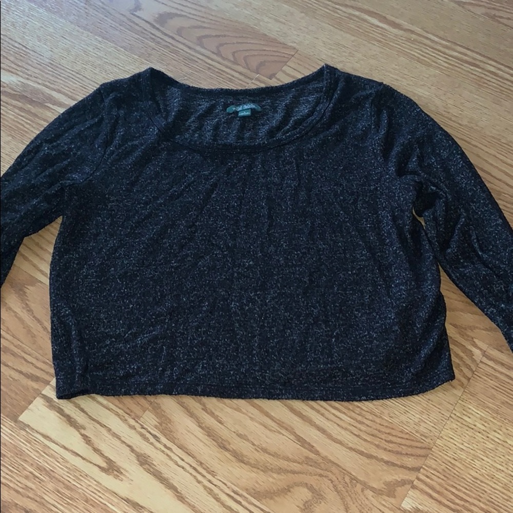 Comfy soft crop shirt